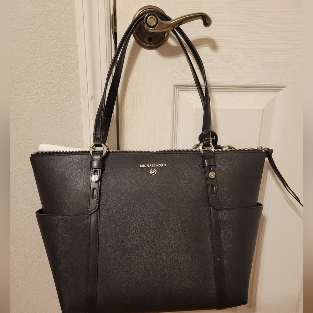 NWOT Michael Kors Tote